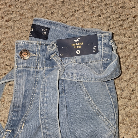 NEW Hollister High Rise Flare Jeans With Tie Waist - Picture 5 of 6